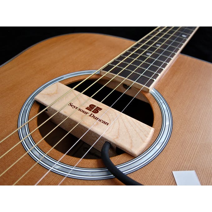 Seymour Duncan - Woody Hum Cancelling Steel String Acoustic Guitar Soundhole Pickup, Walnut