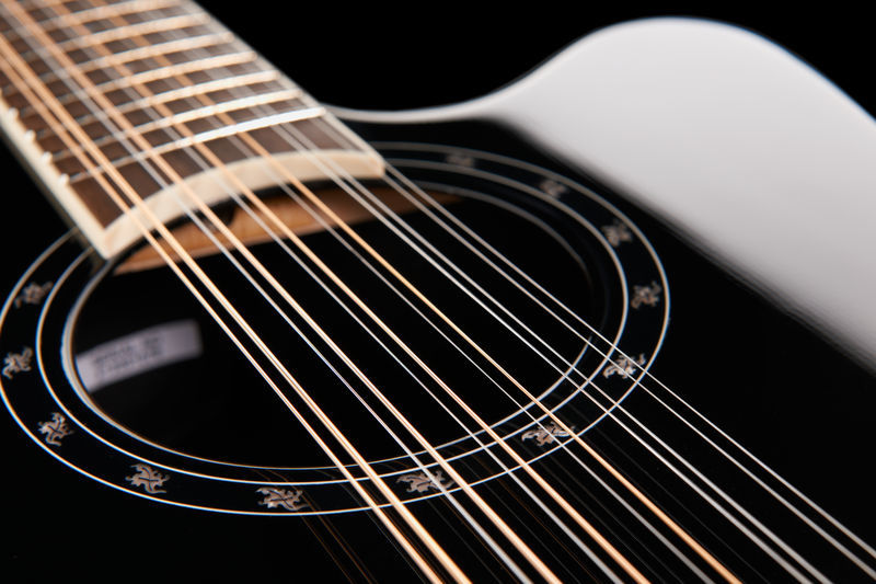Ovation - Standard Balladeer 12-string Acoustic-electric Guitar, Black