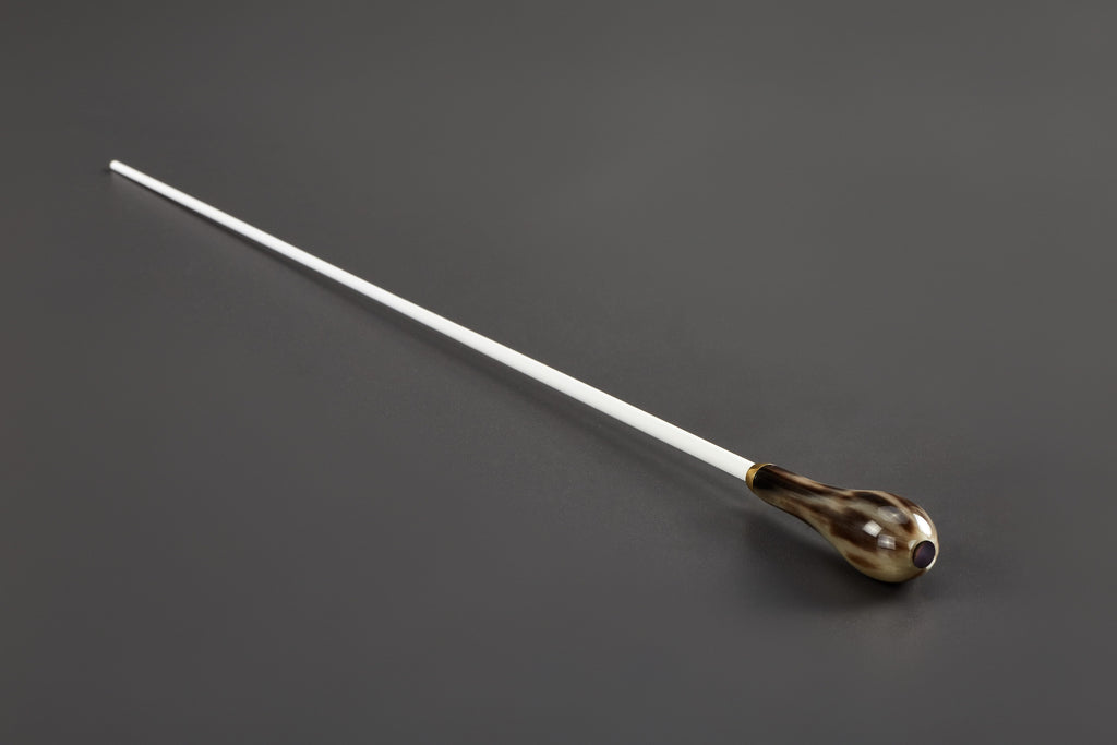 Baton 15in Horn Pear Handle