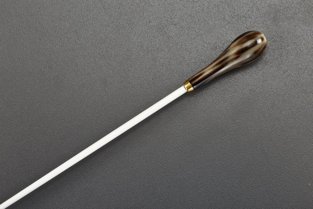 Baton 15in Horn Pear Handle