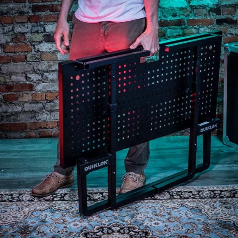 Quik Lok - Performance DJ Workstation Structure