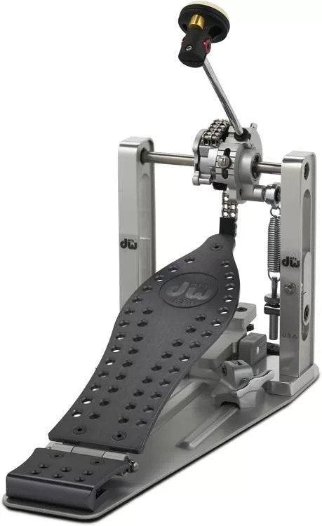 DW Hardware - Machined Chain Drive Single Bass Drum Pedal, Gray
