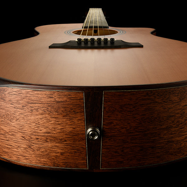 Walden Guitars - Grand Auditorium Cutaway Acoustic / Electric, Satin Natural