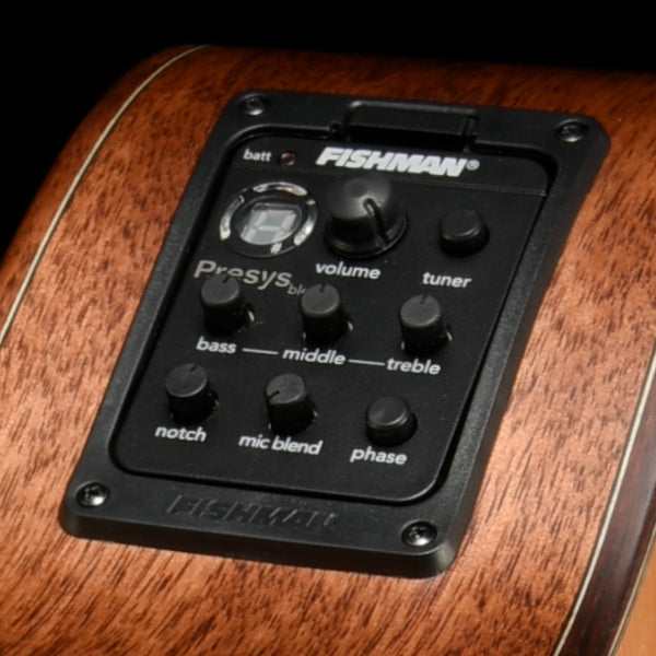 Walden Guitars - Grand Auditorium Cutaway Acoustic / Electric, Satin Natural