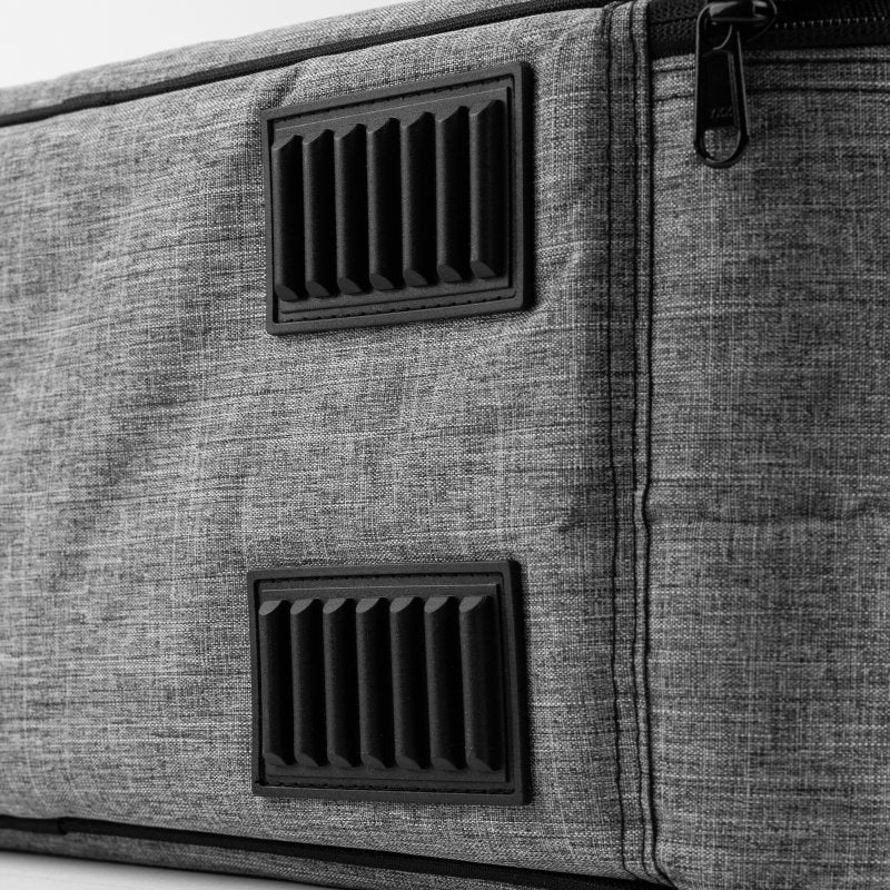 Gator - Vertex Tour Compact 27" x 13" Pedalboard with Bag