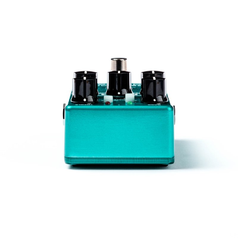 Dunlop - MXR® Bass Chorus Deluxe