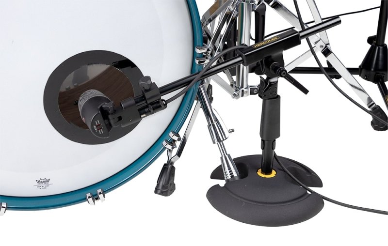 Hercules - Low Profile Microphone Stand With Telescopic Boom Arm