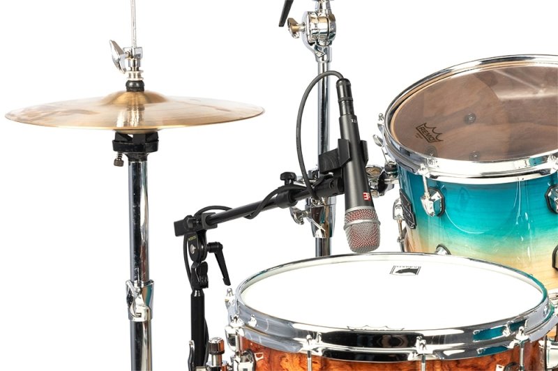 Hercules - Low Profile Tripod Microphone Stand With Telescopic Boom Arm