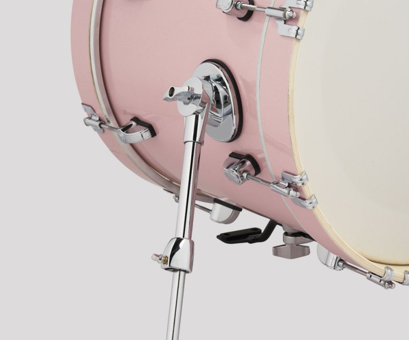 PACIFIC DRUMS & PERC - New Yorker 4-Piece Drum Shell Pack 16" Bass Drum, Pale Rose Sparkle