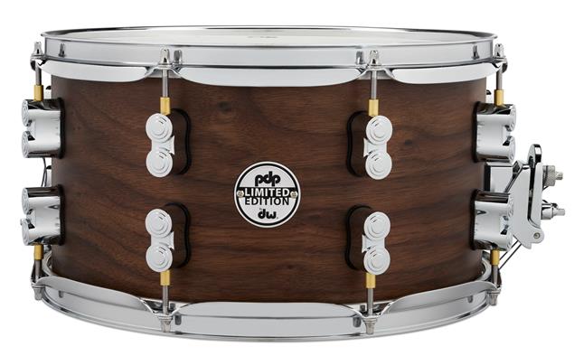 PACIFIC DRUMS & PERC - 7" X 13" Limited Edition Series 20-ply Maple Walnut Snare Drum, Natural Satin
