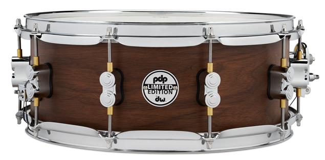 PACIFIC DRUMS & PERC - 5.5" X 14" Limited Edition Series 20-ply Maple Walnut Snare Drum, Natural Satin