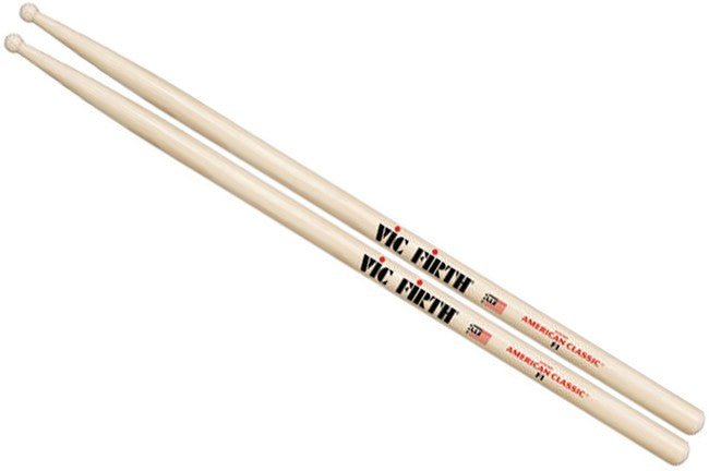 Vic Firth - F1 American Classic Drumsticks - Wood Tip