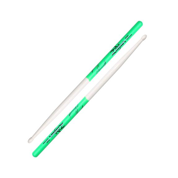 Zildjian - 5B Wood Tip Maple Drumsticks with Green DIP