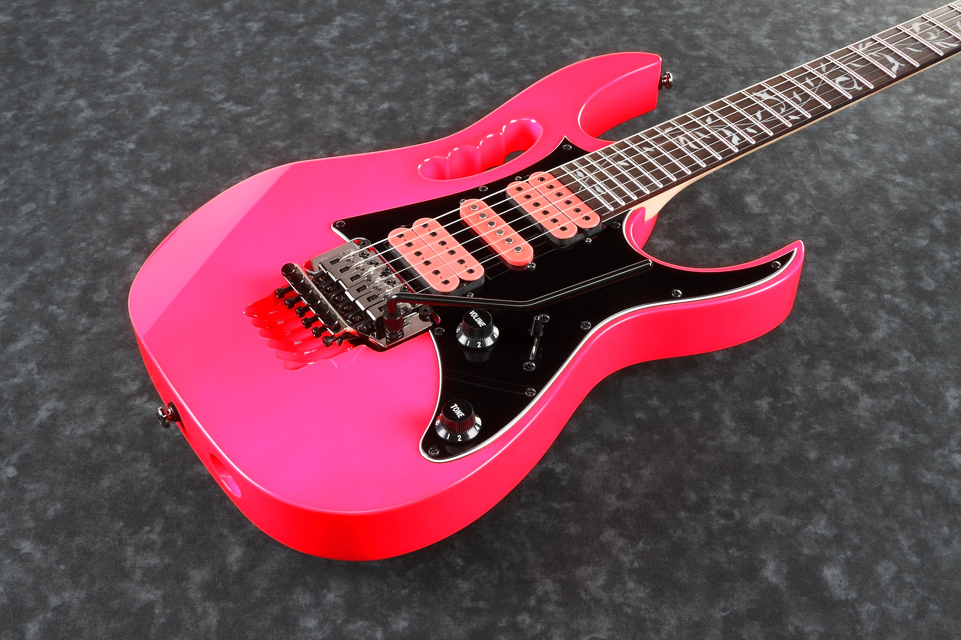 Ibanez Electric Guitar - Steve Vai Signature 6str Electric Guitar - Pink - JEMJRSPPK