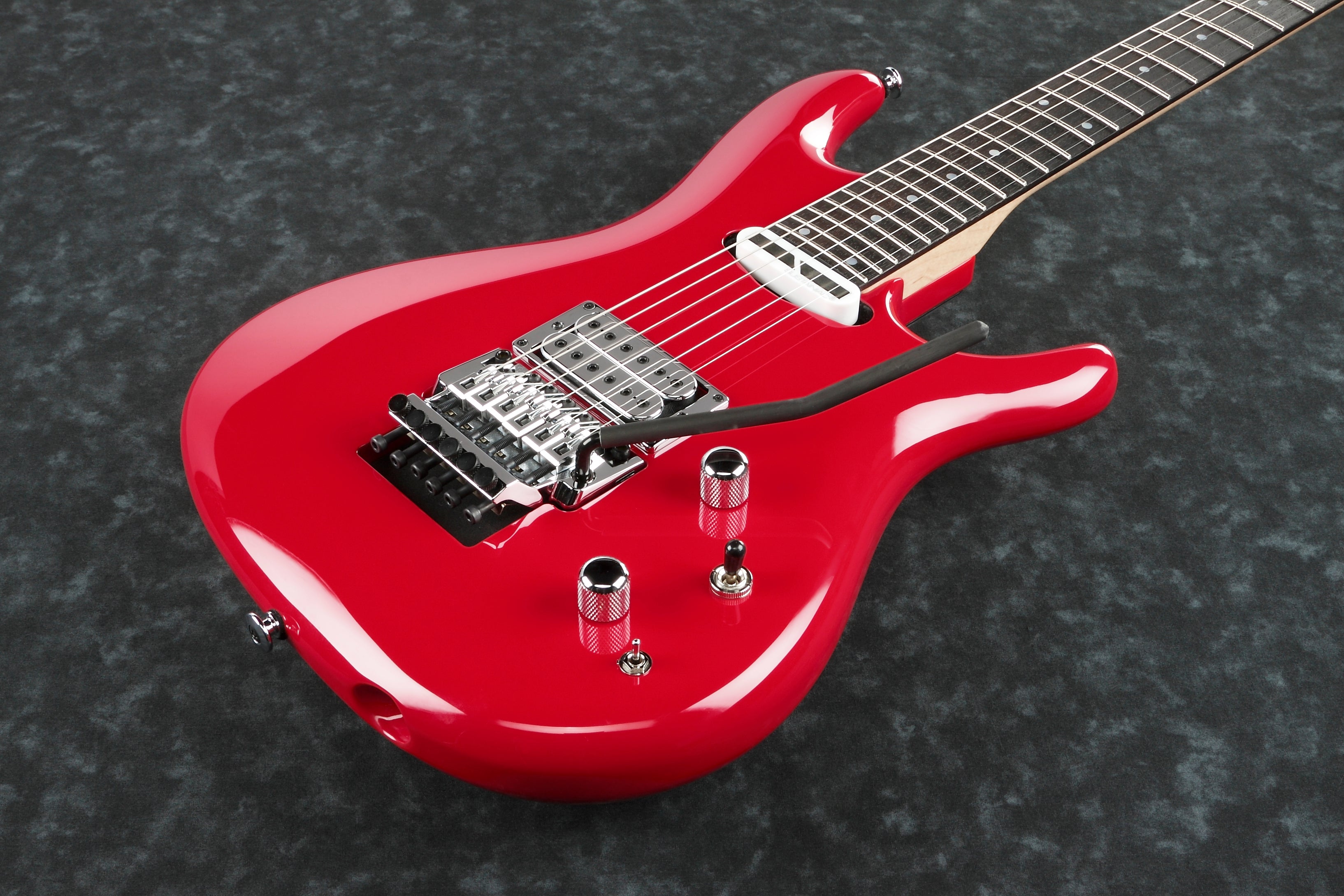 Ibanez Electric Guitar - Joe Satriani Signature 6str Electric Guitar w/Case - Muscle Car Red - JS2480MCR