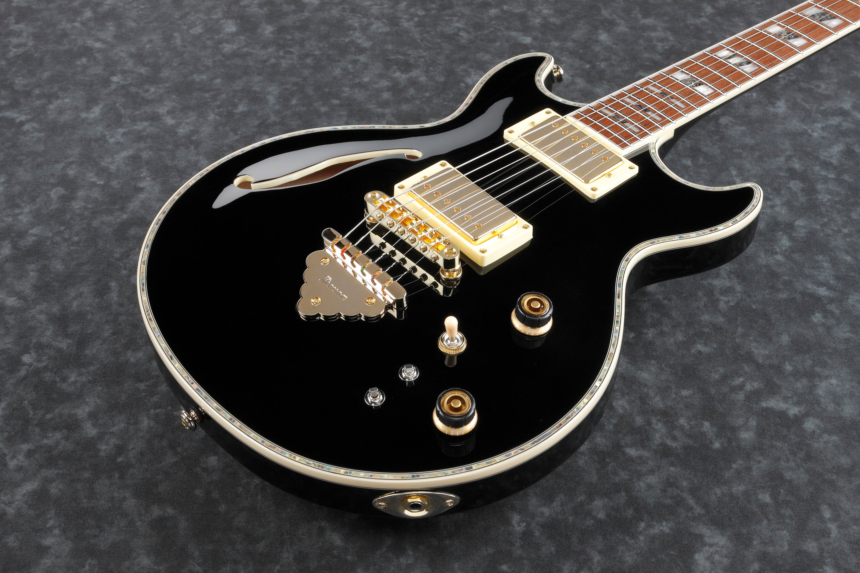 Ibanez Electric Guitar - AR Standard 6str Electric Guitar  - Black - AR520HBK