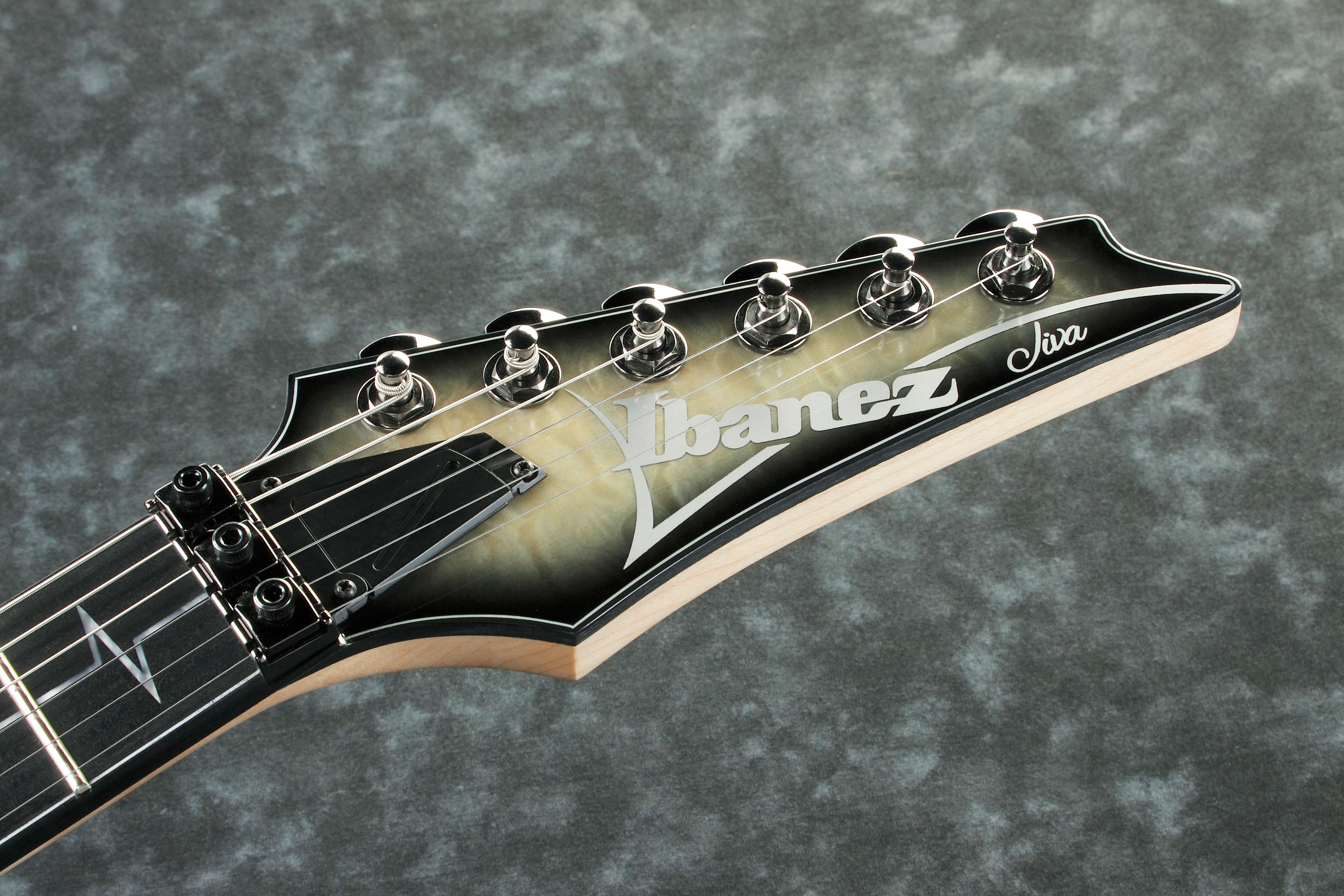 Ibanez Electric Guitar - Nita Strauss Signature 6str Electric Guitar w/Bag - Deep Space Blonde - JIVA10DSB