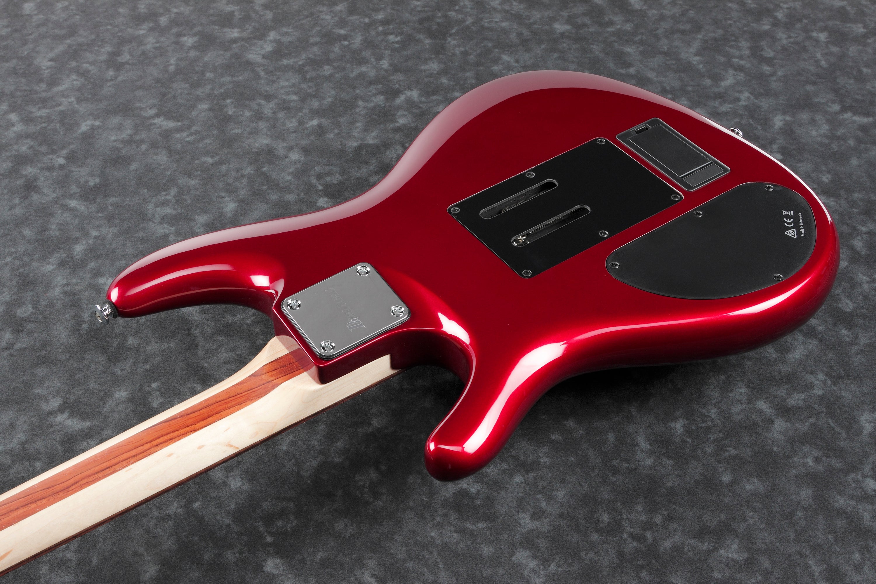 Ibanez Electric Guitar - Joe Satriani Signature 6str Electric Guitar w/Bag - Candy Apple - JS240PSCA