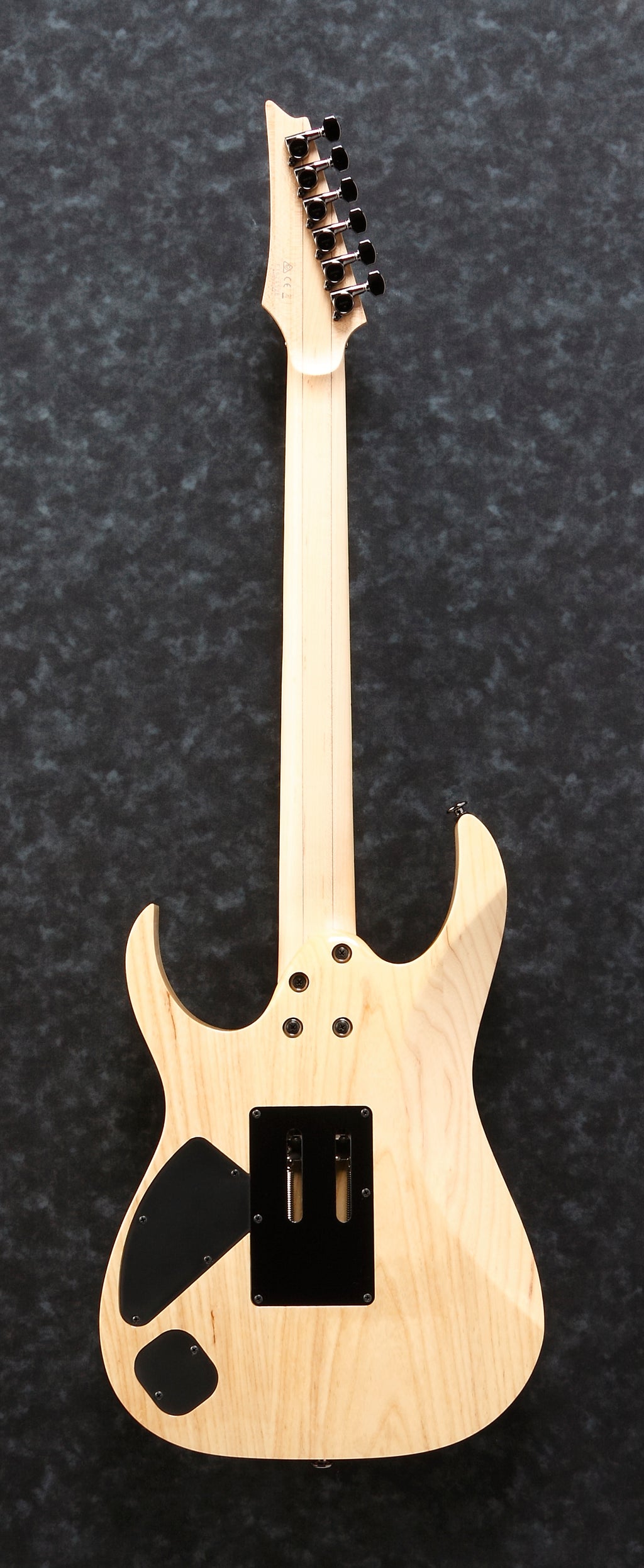 Ibanez Electric Guitar - RG Prestige 6str Electric Guitar w/Case - Antique White Blonde - RG652AHMAWD