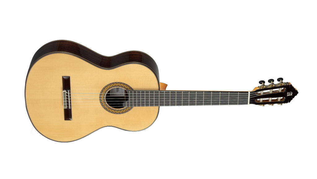 Alhambra Guitarras 11 P Concert Classical Guitar with Gig Bag - 11P