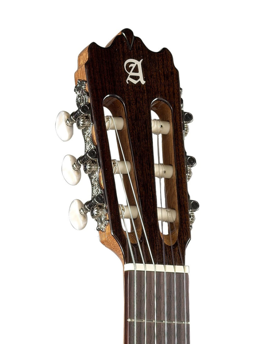 Alhambra Guitarras - 3 C CW E1 Student Classical Guitar with Gig Bag -  3C CW E1